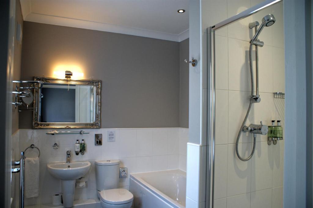 The Wyastone Hotel Cheltenham Pokój zdjęcie