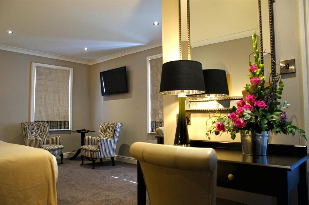 The Wyastone Hotel Cheltenham Zewnętrze zdjęcie