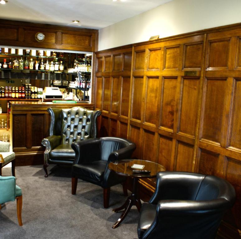 The Wyastone Hotel Cheltenham Zewnętrze zdjęcie