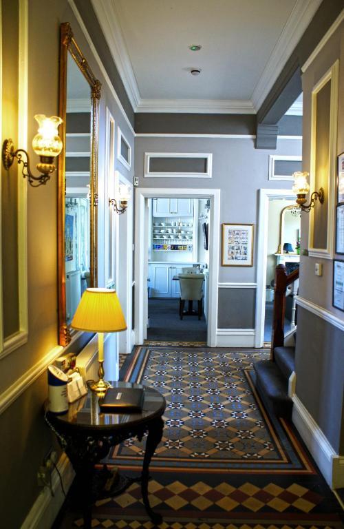 The Wyastone Hotel Cheltenham Zewnętrze zdjęcie