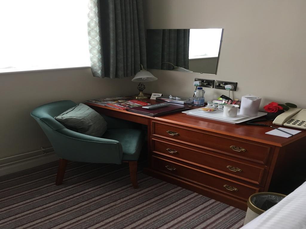 The Wyastone Hotel Cheltenham Zewnętrze zdjęcie
