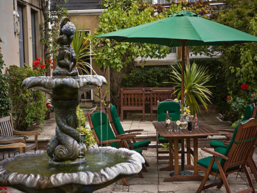 The Wyastone Hotel Cheltenham Zewnętrze zdjęcie